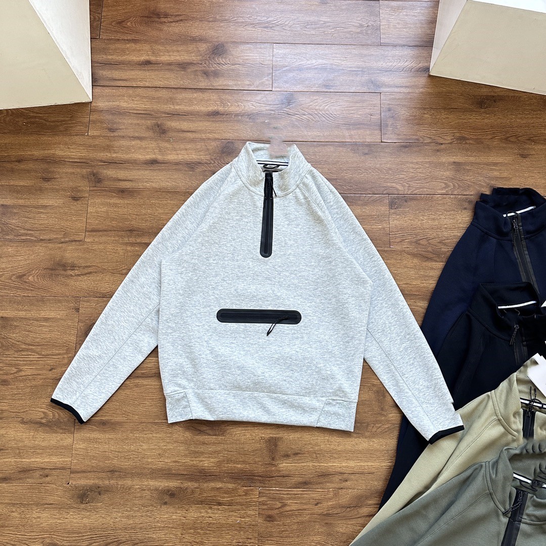 Sweat à capuche gris