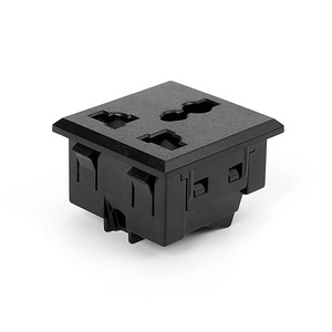 带3个交流插座10A额定电流WiFi连接的通用卡式电源插头 - Product Image 6