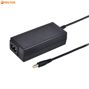 Fuente de alimentación 12 V 5a Adaptador de corriente de 12 voltios y 5 amperios con entrada Ac 110V-240V a salida de CC y aprobado por Ul Cul Ce Rcm Ukca Bis