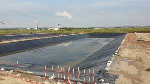 Filipinler en çok satan takviyeli HDPE geomembran astar gölet baraj astar içeren tanklar için PVC LDPE polietilen EPDM - Product Image 4