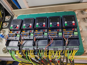 Entrada monofásica de 220V y salida trifásica de 380V, convertidor de frecuencia de 0,75 kW-132Kw VD D - Product Image 2