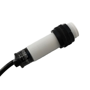 CR18-8DP <strong>Capacitive</strong> <strong>Sensor</strong> M18 DC10-30V PNP NO 8mm Detection Distance Proximity <strong>Sensor</strong> - Product Image 2