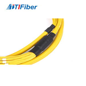 Shenzhen fabrika toplu toptan MPO / <span class=keywords><strong>MPT</strong></span> LC tek modlu fiber jumper simplex iletişim kablosu fiber optik yama kablosu