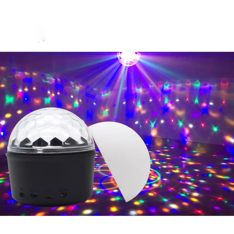 Jellysh — Mini projecteur LED produisant l'image d'un ciel étoilé, lumière changeante entre 4 couleurs, luminaire décoratif d'intérieur, idéal pour un lit, une chambre à coucher