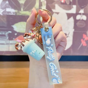 女性バッグPVCデコレーションキーリング、リストストラップ付き3Dミルクティーカップボトルドーナツドールカーキーホルダー女の子用