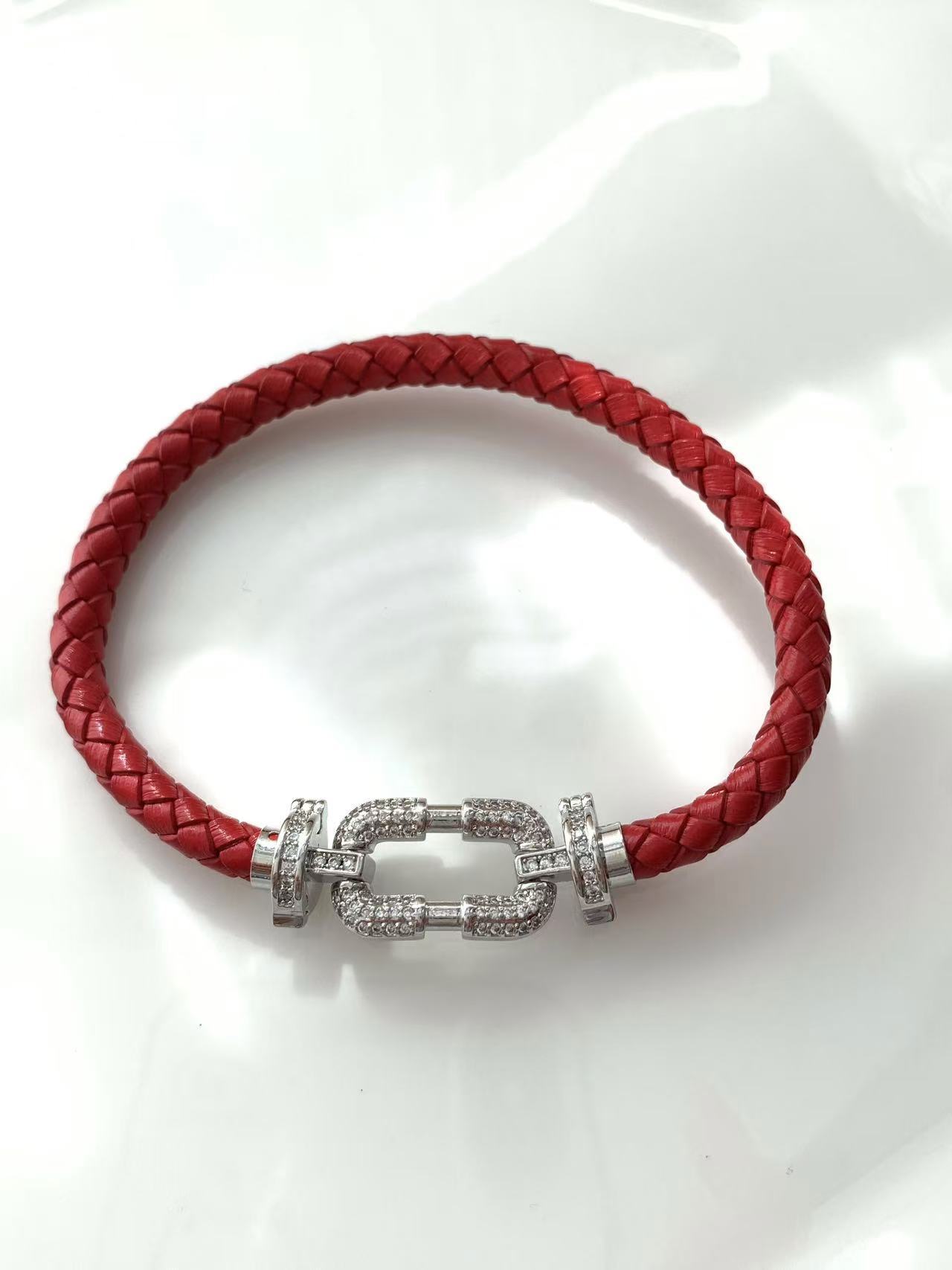 H07-Red