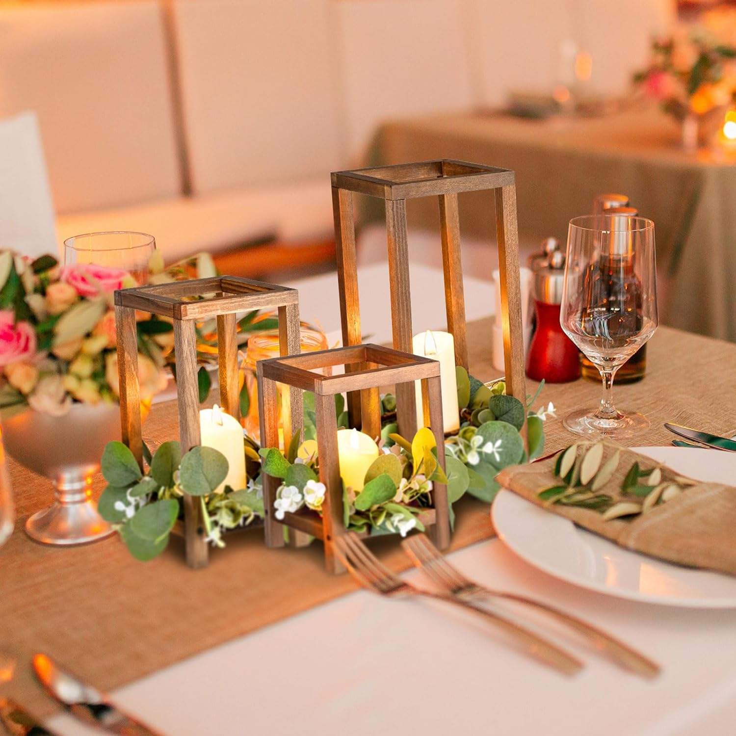 แสดงเป็น