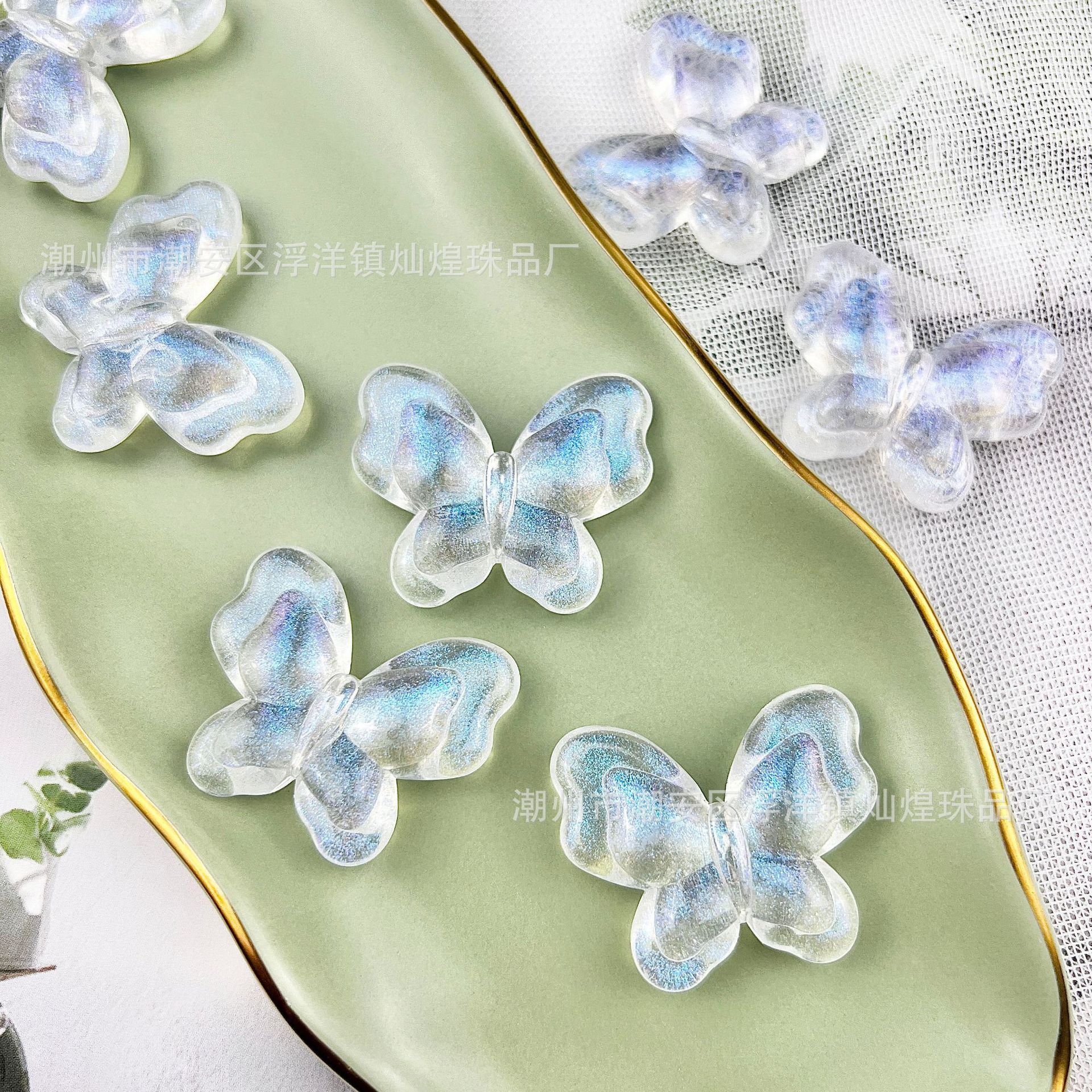 Papillon scintillant transparent