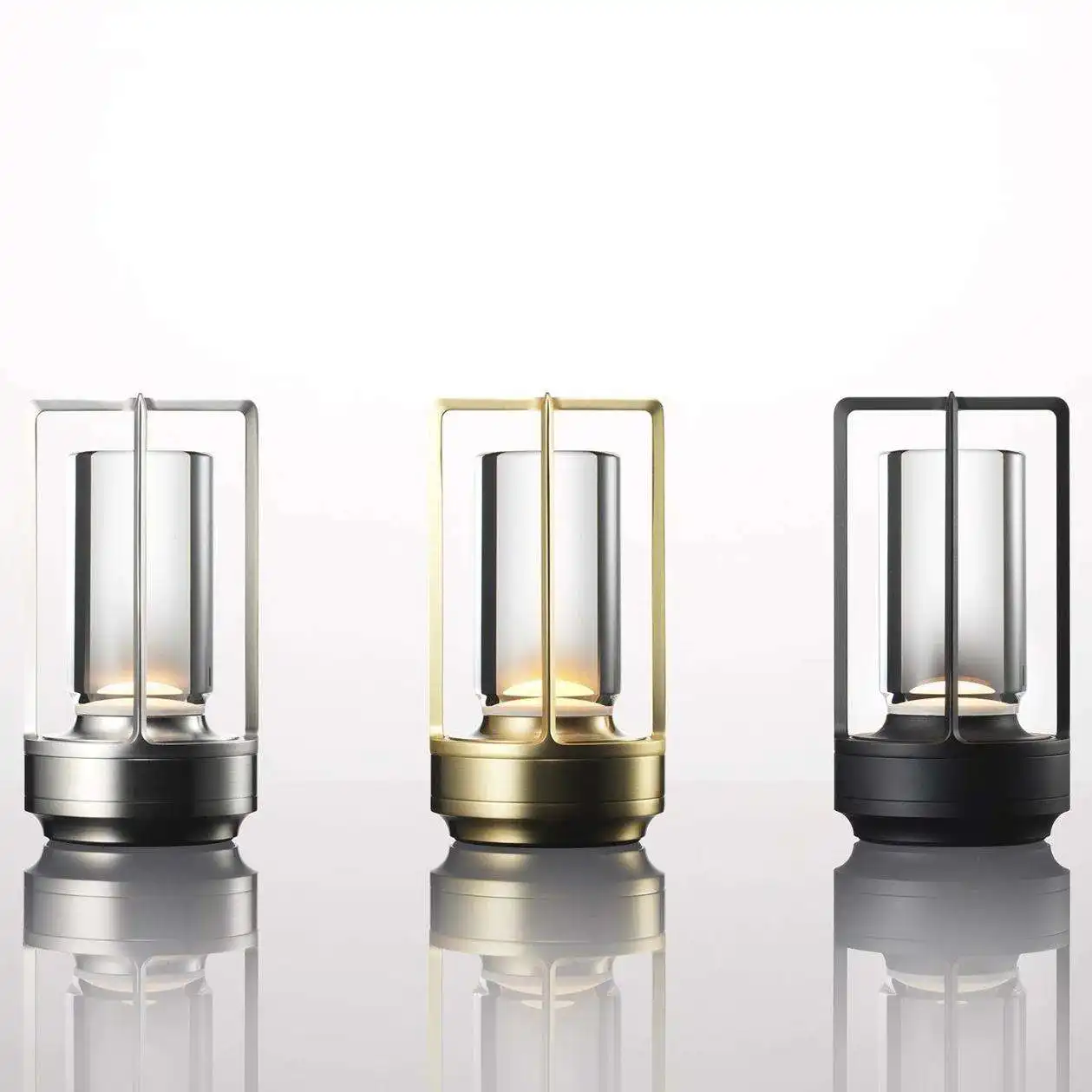 SFT Precio de fábrica Lámparas de regalo de Navidad Cristal acrílico Control remoto Luces de escritorio Lámpara de mesa de cristal Ambiente táctil Rosa LED