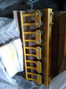 Số lượng lớn Vật liệu vận chuyển vành đai đầu hợp kim quét với độ cứng cao và Split-Type scraper - Product Image 6