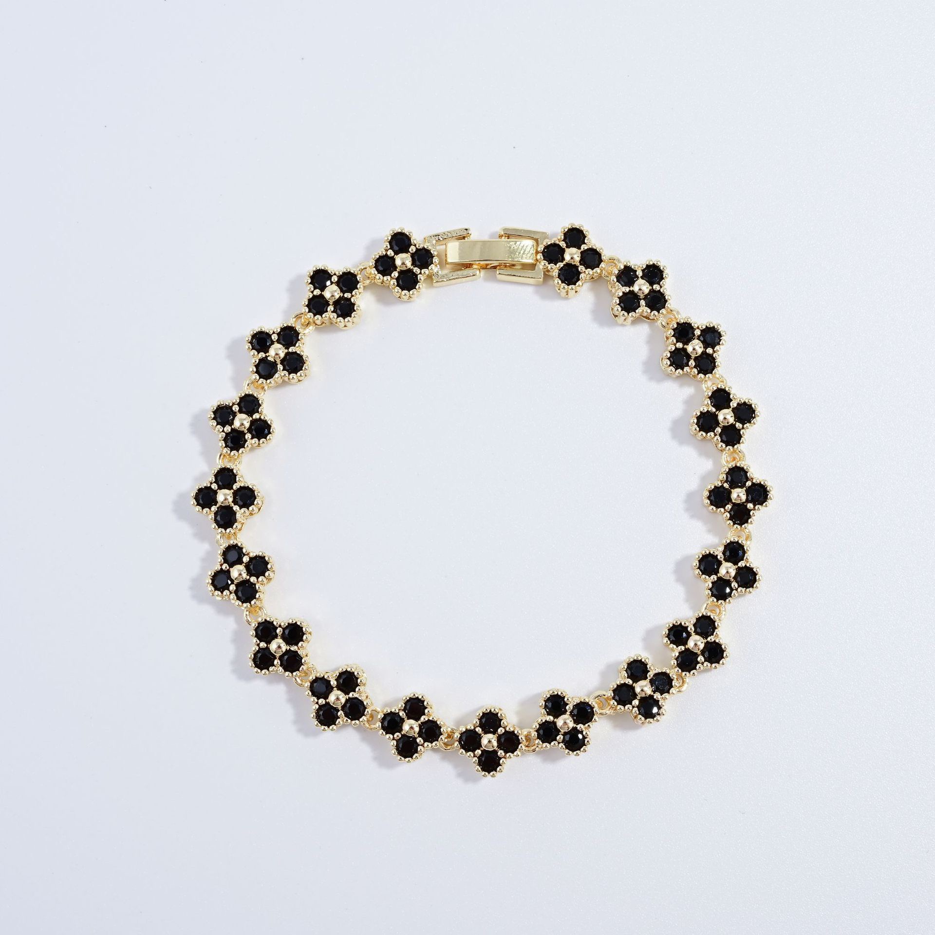 Diamant noir doré