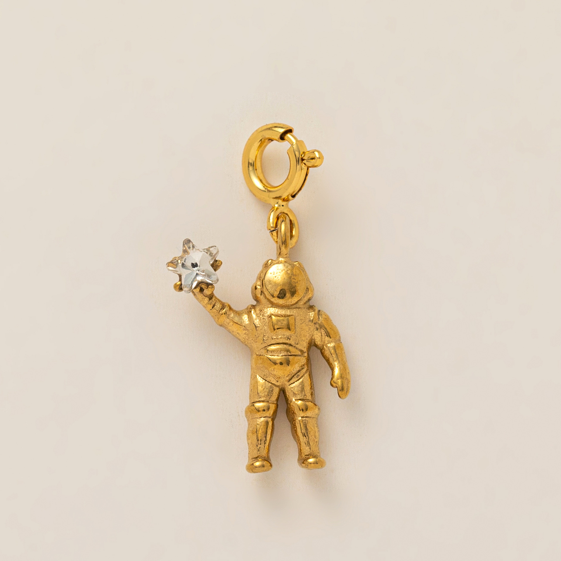 Ciondolo astronauta in oro