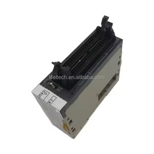 Módulo de entrada digital de fuente/disipador de 24V CC de 64 puntos - Product Image 3