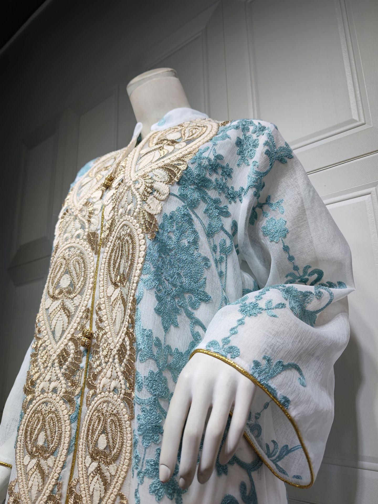 Dubai Arab Eid Al Fitr Middle East Gold Sequin Floral Embroidered Muslim Woman White Yarn Jalabiya Maxi Long Knee Length Dress