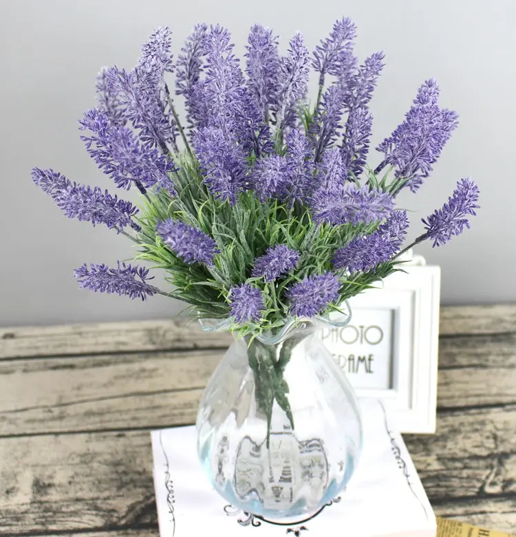 自宅での人工ラベンダー植物の花の配置家の装飾プラスチック環境に優しい紫色のプラスチックの木