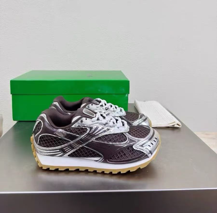 Marrone cioccolato