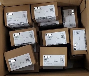 ¡LOGO! Módulo de expansión AM2 AQ Módulo de salida analógica 6ED1055-1MM00-0BA2 PLC Nuevo y original
