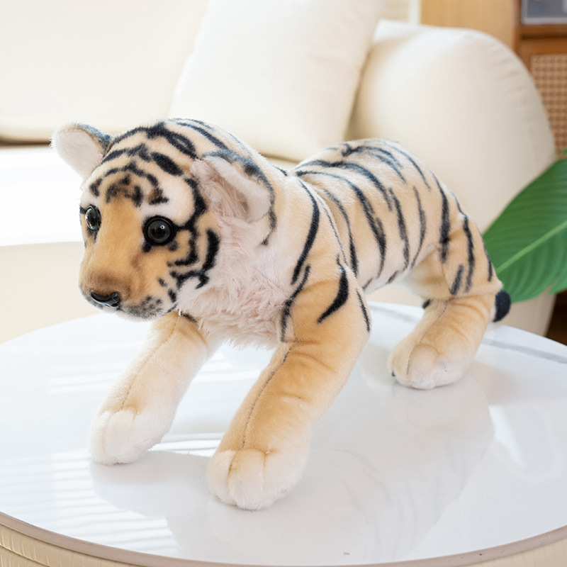 Tigre en position couchée