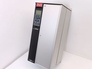 Nuovo originale a buon mercato 6ES7331-7PF11-0AB0 prodotti di automazione programmabile Logic PLC Controller - Product Image 1