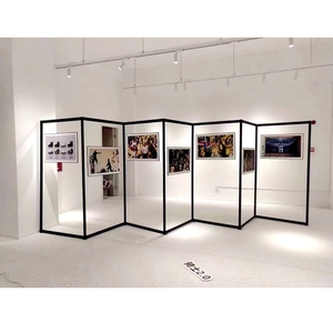 带电缆悬挂海报和照片的模块化自由式展示架用作房间隔板或单独作为展示架 - Product Image 1