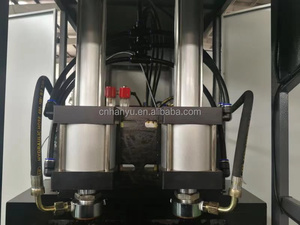 Semi-Automatic 2 Cavity Pet Blow Molding Machine for <strong>5L</strong> <strong>Bottles</strong> and Jars <strong>Used</strong> with Core Motor and PLC Components