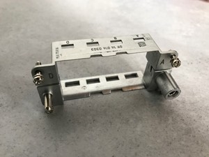 Nuevo y Original Plc 3HAC109893 Carcasa Tamaño 16 14 Controlador de programación PLC - Product Image 2