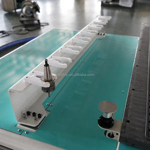 价格合理的3轴ATC数控木工刳刨机，带大屏幕显示和自动换刀主轴 - Product Image 5