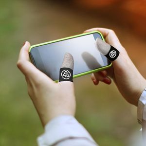 Sarung jari Gaming Pro Logo kustom: 0.3mm serat perak, sarung tangan penutup jempol ultra-tipis, antikeringat & berpori untuk PUBG - Product Image 4