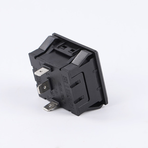ปลั๊กไฟฟ้ากระแสสลับ250V เต้ารับไฟฟ้าสำหรับ5Pin 10A พร้อมเต้ารับ5ช่อง - Product Image 3