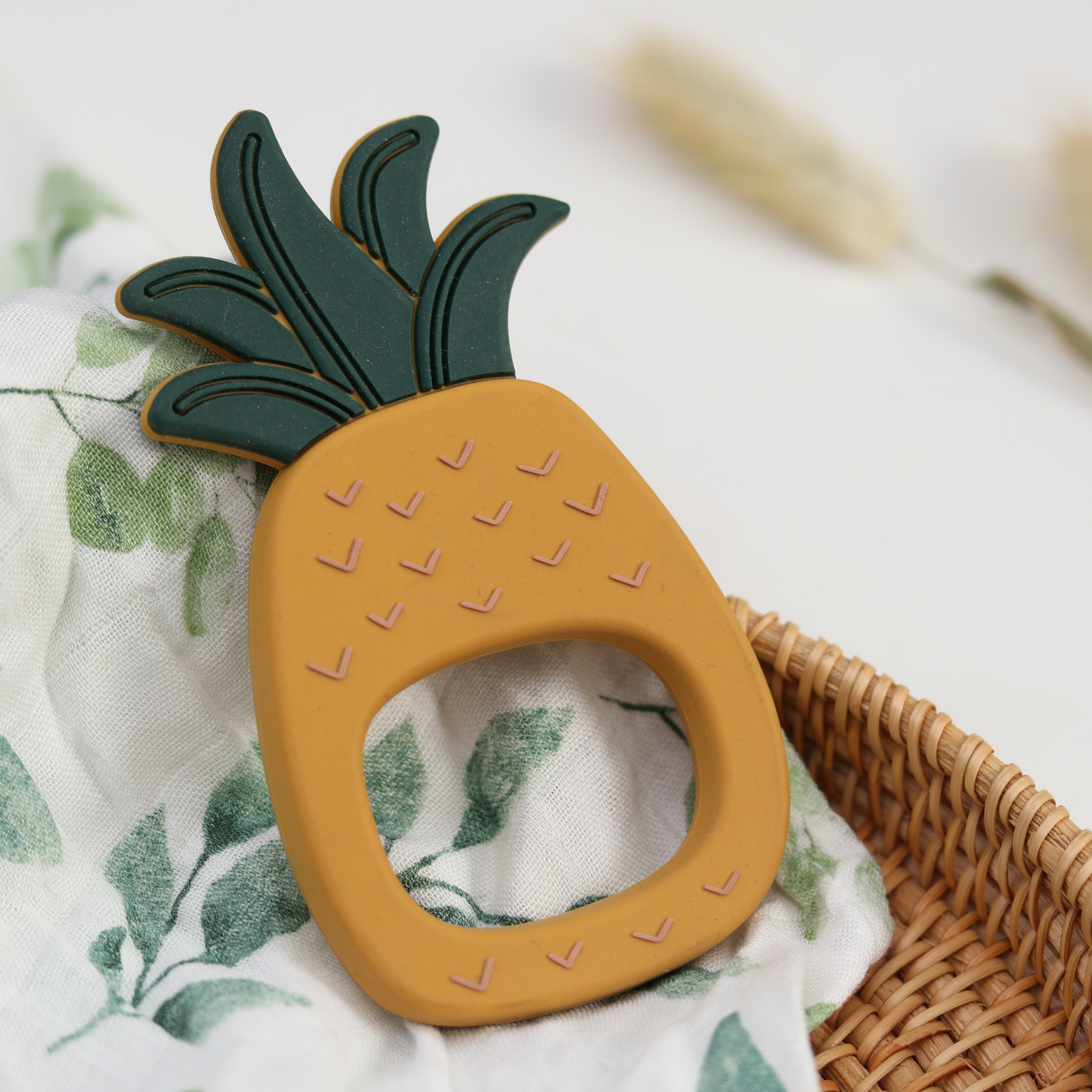 Pineapple |Yellow