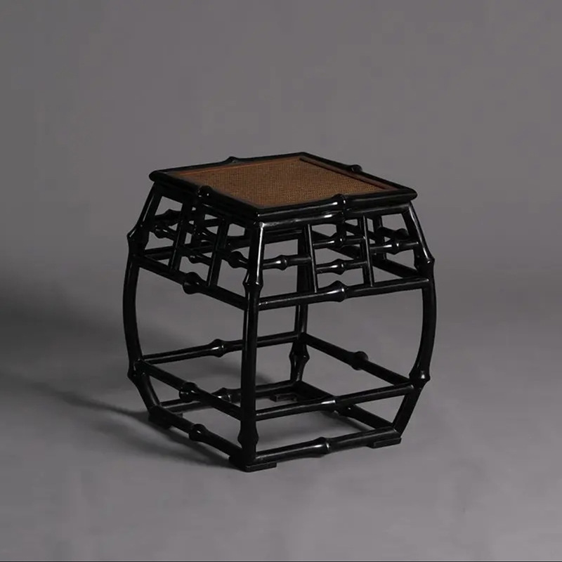 Bambou noir avec barre