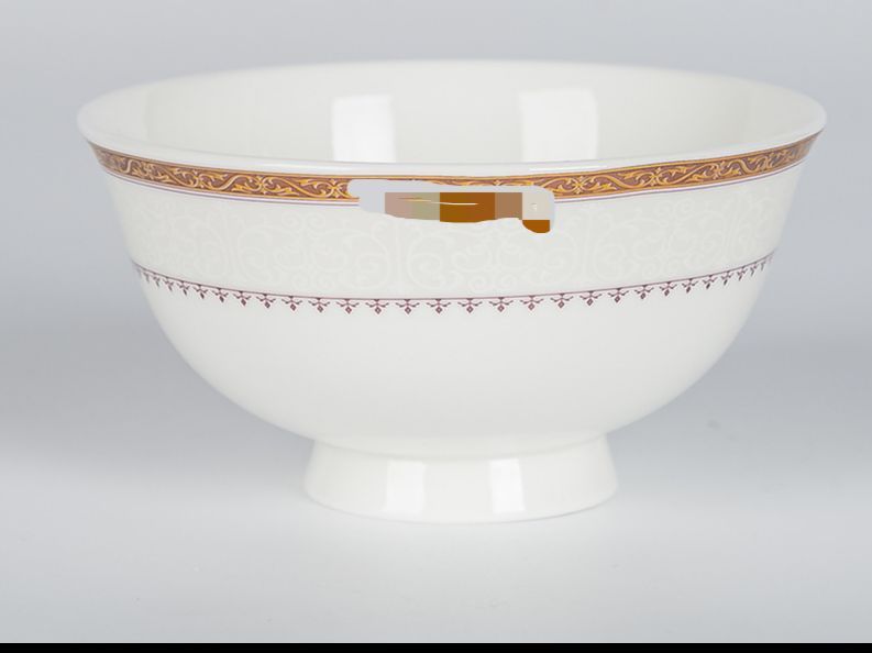 Copa cuenco de 4.5 con borde en oro blanco.