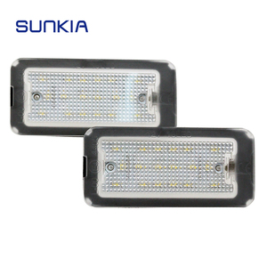 2ピース/セット車LEDナンバープレートライトOEM #51800482フィアット500 500C OEM NO.:51800482内蔵Canbusコントローラー - Product Image 1