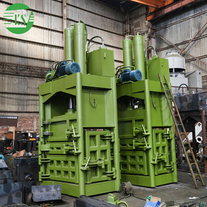 קשאנג YJ-460T אוטומציה הידראולי מכונית משאית אנכית המשמשת baler למכירה גרוטאות פסולת מכונת baler
