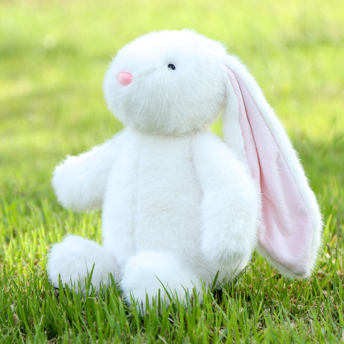 Nini conejo blanco