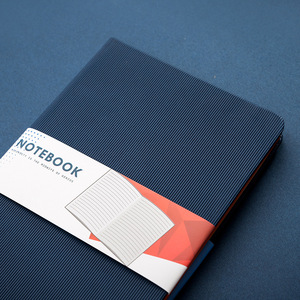 Servizio di stampa di libri con copertina rigida personalizzato in pelle sintetica con cinturino elastico personalizzato in pelle A5 Journal Notebook - Product Image 4