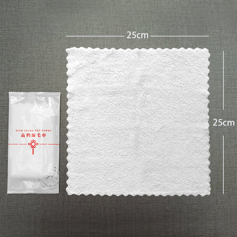 Custom Refreshing Wet Towels Polyester / Cotton / Non-woven Fabrics Single Packed for Airline Restaurant Hotel Disposable