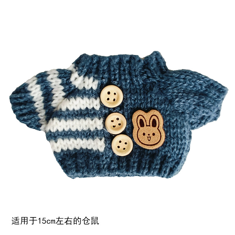 Trois boutonnage bleu foncé