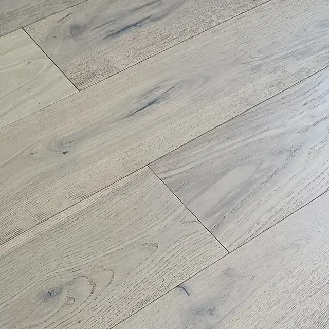 Pavimenti in legno ingegnerizzato rovere bianco europeo progetto di decorazione domestica per interni impiallacciatura in legno naturale spessore 3mm