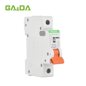 Vacío GADA sin fusible moldeado 1 polo 1 amperio Tipos de disyuntor eléctrico Mini 2 polos 1000V Dc Breaker 240V - Product Image 3