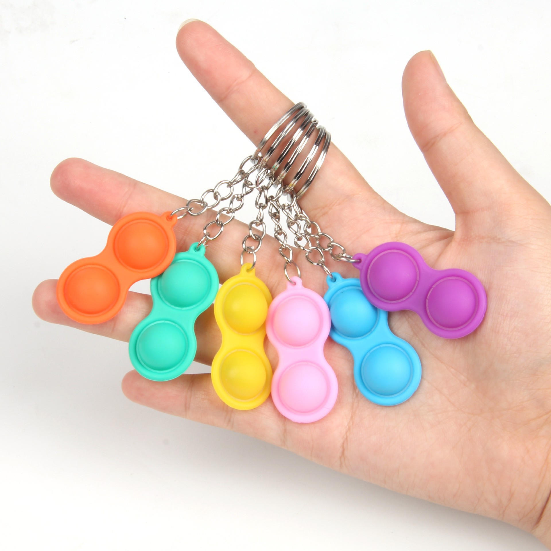 Porte-clés 2 doigts couleur unie 38g