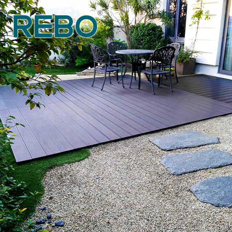 Plancher extérieur de terrasse de patio de jardin en bambou