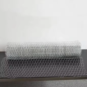 Precio competitivo GI Hexagonal Aves de Corral Malla de alambre de hierro de acero galvanizado Servicio de procesamiento de alambre soldado - Product Image 2