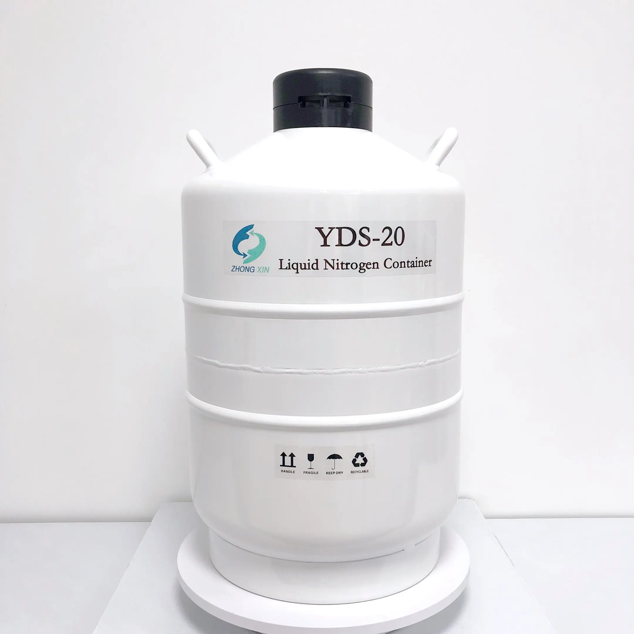 Réservoir thermos d'azote liquide cryogénique de stockage à long terme en alliage d'aluminium YDS-20 20L avec accessoires pour l'insémination artificielle