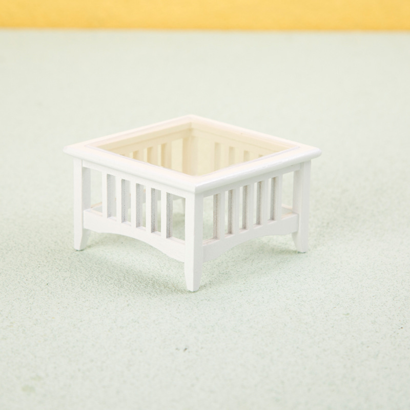 สีขาว