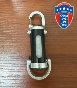 Có thể sạc lại 300lm EDC Keychain Đèn pin không thấm nước 7-Chế độ <span class=keywords><strong>Mini</strong></span> <span class=keywords><strong>torch</strong></span> Cáp USB cho cắm trại ngoài trời Quà Tặng - Product Image 3