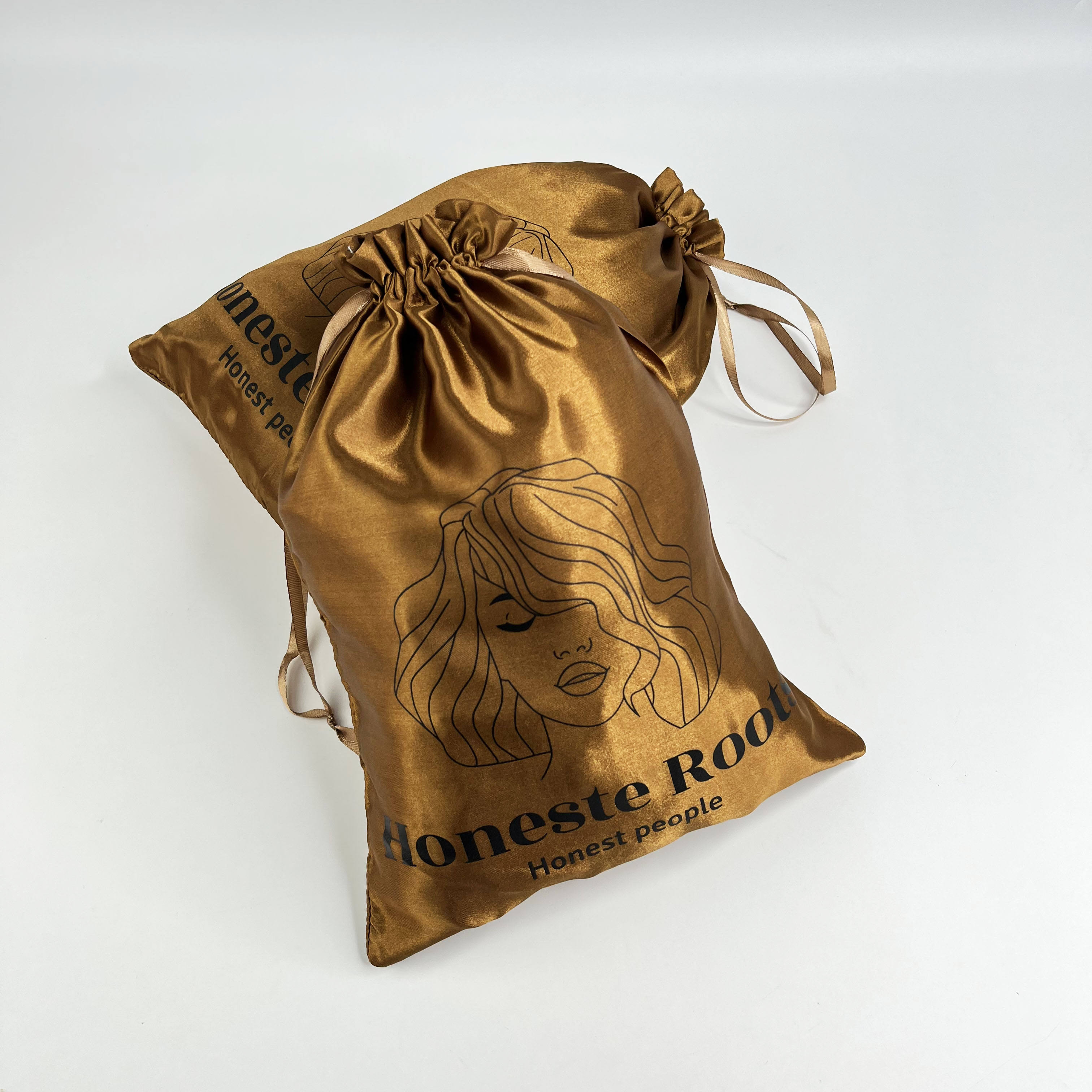 สีน้ำตาล