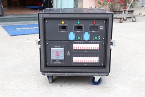 ステージディストロ63A5ピン入力24ロード16AEUプラグ出力パワーディストリビューター - Product Image 2