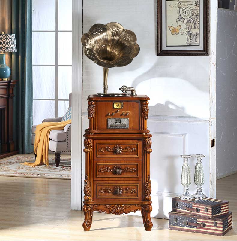 vintage design Wooden desktop record player vinyl and gramophon turntable phonograph in western style restaurant