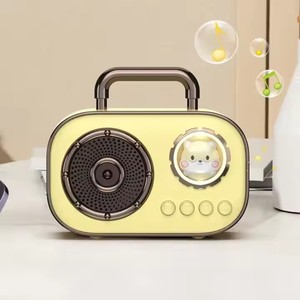 新しいレトロかわいいペットミニ屋外ポータブルBTスピーカーUSB充電カードスロットキャノン本棚タイプ新しいレトロ宇宙カプセルコンセプト - Product Image 5